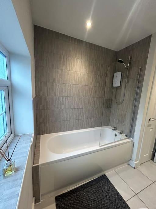 Apartment Luxury Countryside - Waters Upton, *