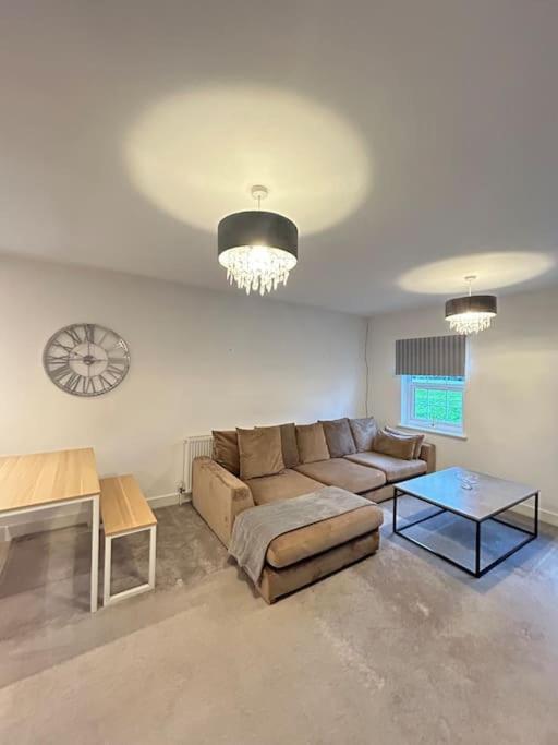 Luxury Countryside - Waters Upton, Apartment *