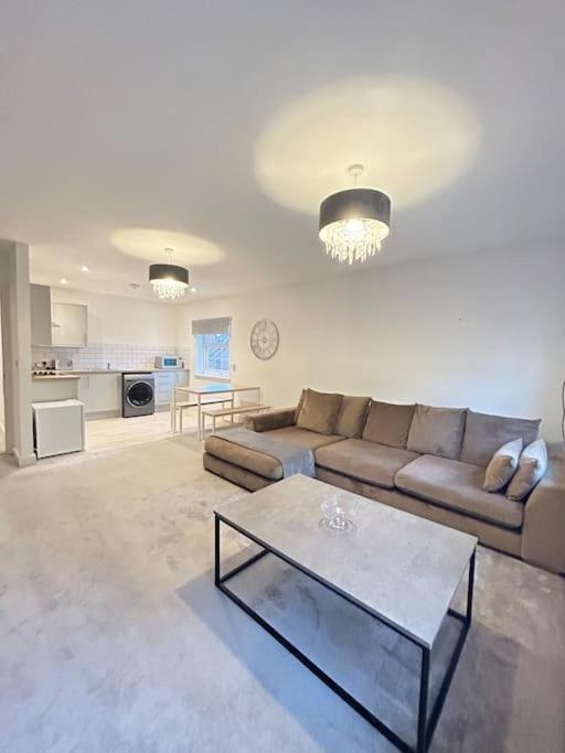 Luxury Countryside - Waters Upton, Apartment Telford