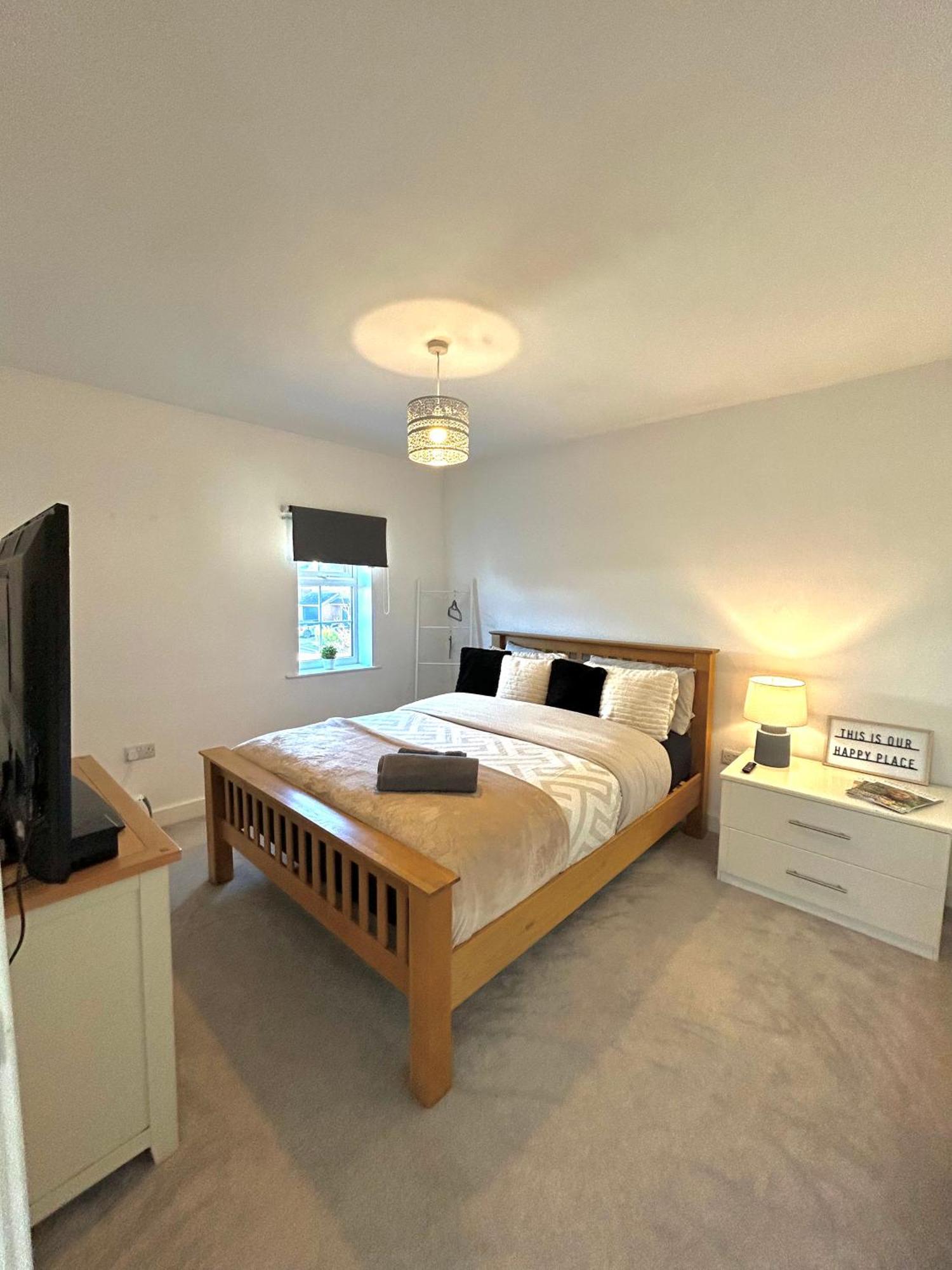 Luxury Countryside - Waters Upton, Apartment